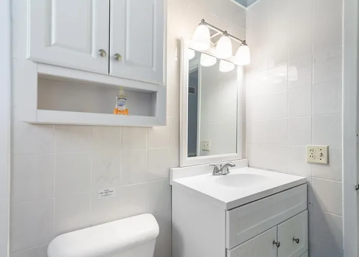 Cute One Bedroom At The Coral Apts Clearwater Beach
