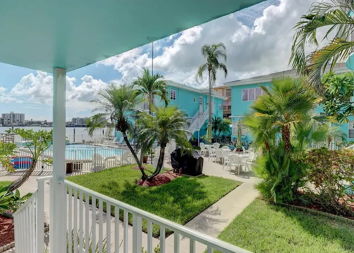 Apartment Cute One Bedroom At The Coral Apts *